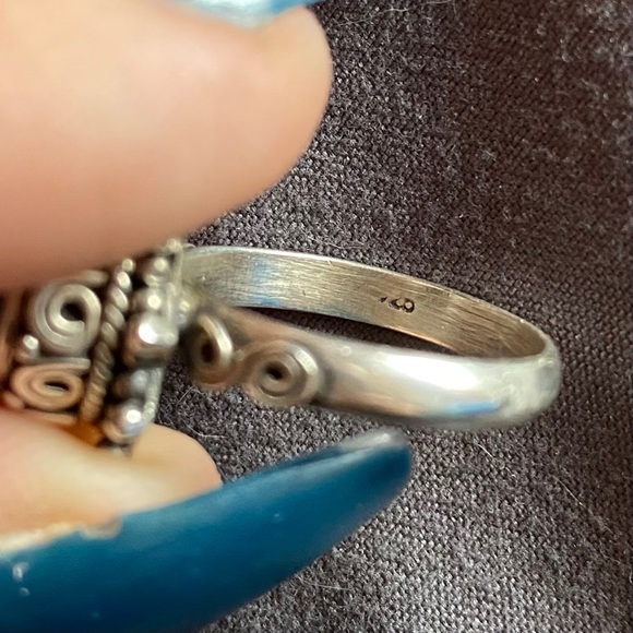 Tiger Mountain Sterling Silver Amethyst Ring - Picture 7 of 7